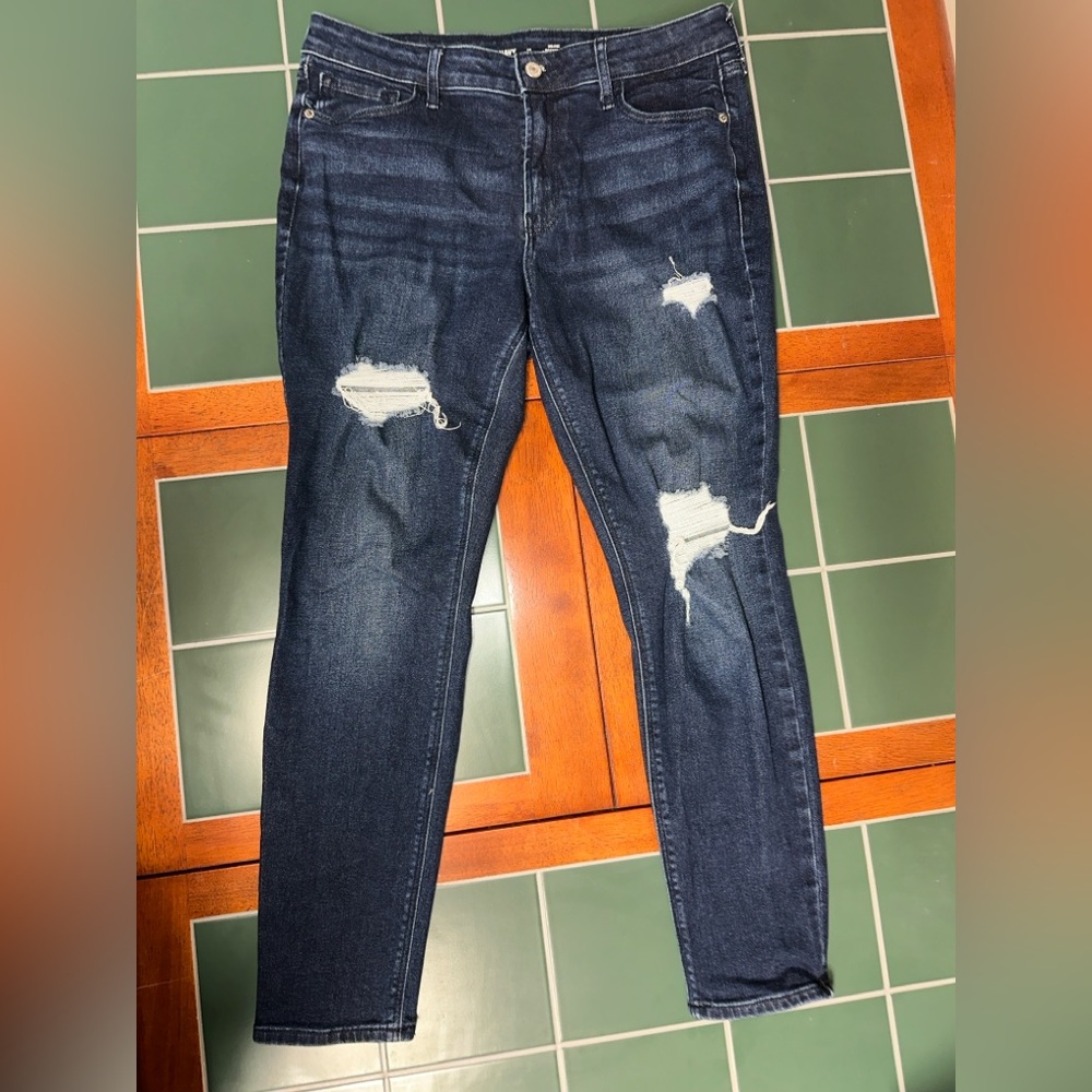 Old Navy Mid-Rise Rockstar Super skinny Distressed Blue Jeans size 12